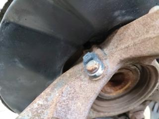 Суппорт правый передний HONDA STEPWGN RG1 K20A 5 ракурс Суппорт правый передний HONDA STEPWGN RG1 K20A 5 ракурс
