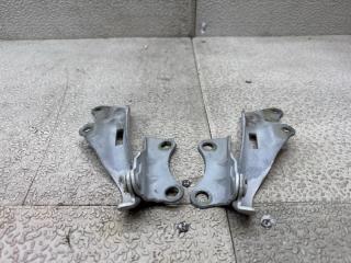 Петля капота NISSAN SERENA PC24 2 ракурс