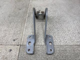 Петля капота SUZUKI WAGON R MH21S 1 ракурс