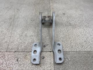 Петля капота SUZUKI WAGON R MH21S 1 ракурс