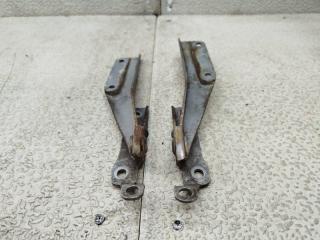 Петля капота SUBARU IMPREZA GF6 2 ракурс