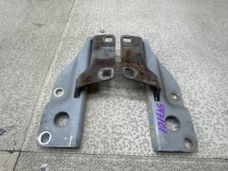 Петля капота NISSAN SUNNY 2001