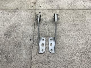 Петля капота SUZUKI WAGON R MH22S 1 ракурс