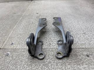 Петля капота HYUNDAI GETZ TB G4EE 2 ракурс