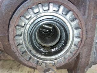 Редуктор задний SUBARU EXIGA YA5 EJ204 3 ракурс
