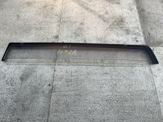 Запчасть ветровик задний левый MITSUBISHI TOPPO BJ 2001