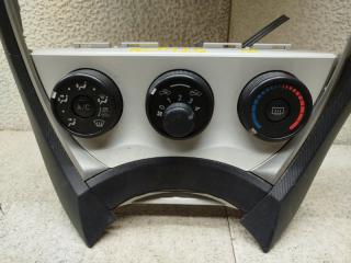 Консоль магнитофона TOYOTA RACTIS NCP125 3 ракурс Консоль магнитофона TOYOTA RACTIS NCP125 3 ракурс
