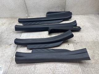 Накладка на порог TOYOTA RACTIS NCP125 1 ракурс