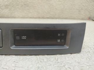 Часы TOYOTA MARK II GX110 4 ракурс
