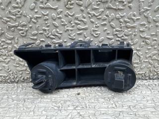 Крепеж бампера правый передний NISSAN SKYLINE HV37 62044 4GA0A 2 ракурс