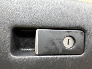 Бардачок пассажирский NISSAN SKYLINE HV37 VQ35HR 681024GA0A 4 ракурс