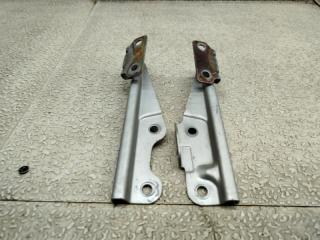 Петля капота MITSUBISHI TOPPO BJ H42A 1 ракурс