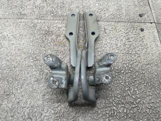 Петля капота SUZUKI WAGON R MH23S 2 ракурс