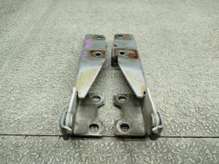 Петля капота MITSUBISHI EK WAGON H81W 2 ракурс Петля капота MITSUBISHI EK WAGON H81W 2 ракурс