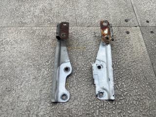 Петля капота MITSUBISHI MINICA H42A 1 ракурс