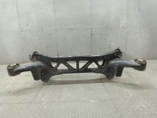Балка подвески задняя AUDI A4 8K CDNB 8K0 505 235 AL 4 ракурс Балка подвески задняя AUDI A4 8K CDNB 8K0 505 235 AL 4 ракурс