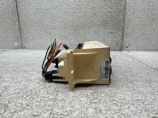 Климат-контроль CADILLAC ESCALADE GMT435 LO5 16240105 4 ракурс