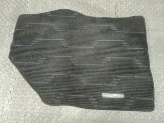 Ковер пола TOYOTA PRIUS PHV ZVW52 2ZR-FXE 3 ракурс