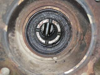 Редуктор передний MITSUBISHI MINICAB U62T 3G83 4 ракурс Редуктор передний MITSUBISHI MINICAB U62T 3G83 4 ракурс