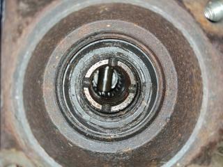 Редуктор передний MITSUBISHI MINICAB U62T 3G83 4 ракурс Редуктор передний MITSUBISHI MINICAB U62T 3G83 4 ракурс