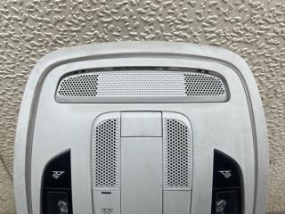 Плафон AUDI A8 4H CGW 4H0951177 2 ракурс Плафон AUDI A8 4H CGW 4H0951177 2 ракурс