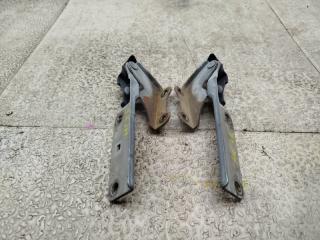 Петля капота NISSAN LAUREL HC35 RB20DE 1 ракурс