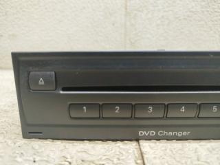 Cd-чейнджер AUDI A8 4H CGW 4H0035108E 2 ракурс Cd-чейнджер AUDI A8 4H CGW 4H0035108E 2 ракурс