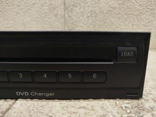 Cd-чейнджер AUDI A8 4H CGW 4H0035108E 3 ракурс Cd-чейнджер AUDI A8 4H CGW 4H0035108E 3 ракурс