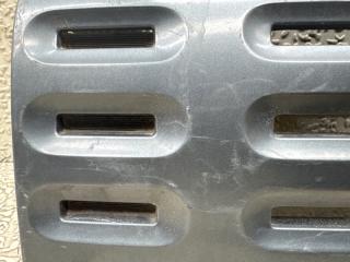Решетка радиатора NISSAN CUBE Z12 HR15DE 620701FA0A 3 ракурс