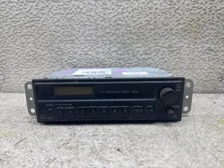 Радиоприемник NISSAN ATLAS R8F23 QD32 RC-9412V 1 ракурс