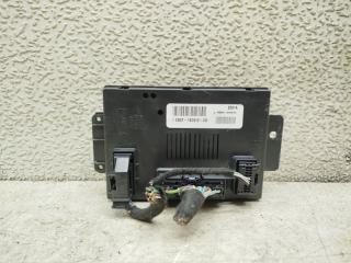 Блок управления климат-контролем FORD EXPLORER U502 CB5T-18C612-CD 2 ракурс Блок управления климат-контролем FORD EXPLORER U502 CB5T-18C612-CD 2 ракурс