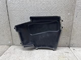 Крышка блока предохранителей BMW 5-SERIES E60 12907520912 2 ракурс Крышка блока предохранителей BMW 5-SERIES E60 12907520912 2 ракурс
