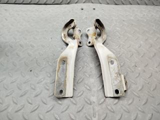 Петля капота NISSAN MOCO MG22S 1 ракурс