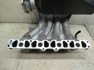 Коллектор впускной MITSUBISHI CHARIOT GRANDIS N94W 4G64 2 ракурс