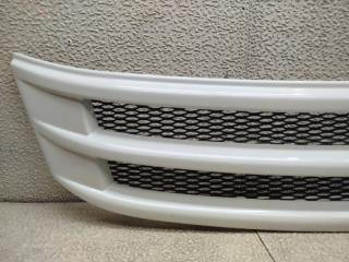 Решетка радиатора TOYOTA ISIS ANM15 1AZ-FSE 190629 2 ракурс