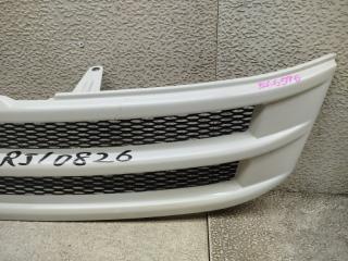 Решетка радиатора TOYOTA ISIS ANM15 1AZ-FSE 190629 4 ракурс