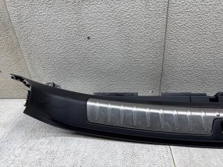 Накладка замка багажника BMW X6 E71 51476981004 2 ракурс
