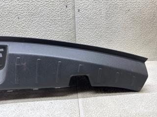 Накладка замка багажника FORD EXPLORER U502 BB53 78404C08CD35B8 4 ракурс Накладка замка багажника FORD EXPLORER U502 BB53 78404C08CD35B8 4 ракурс