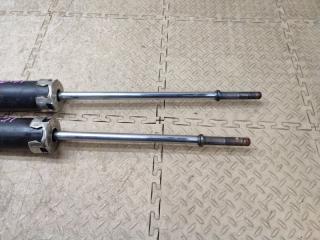 Амортизатор задний TOYOTA AURIS NZE151 1NZ-FE 48530-12C30 2 ракурс