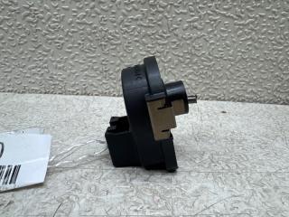 Датчик tems левый задний LEXUS LS460 USF40 1UR-FSE 89241-300400 2 ракурс