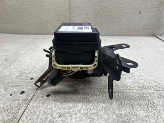 Блок abs TOYOTA SIENTA NCP81 1NZ-FE 44510-52400 3 ракурс