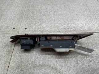 Блок упр. стеклоподьемниками правый передний NISSAN GLORIA Y33 809604P000 5 ракурс