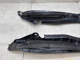 Уплотнитель крыла передний HONDA VEZEL RV6 74155-3M0-000-50 5 ракурс Уплотнитель крыла передний HONDA VEZEL RV6 74155-3M0-000-50 5 ракурс