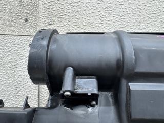 Корпус воздушного фильтра AUDI A4 8K CDN 06F133837S 2 ракурс