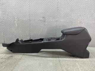 Бардачок между сиденьями HONDA VEZEL RV6 LEC 83411-3M0-J0 1 ракурс
