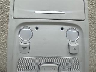 Плафон AUDI A4 8K CDN 8T0947135B 4 ракурс Плафон AUDI A4 8K CDN 8T0947135B 4 ракурс