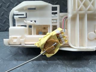 Топливный насос TOYOTA YARIS MXPH10 M15A-FXE 77020-52620 3 ракурс