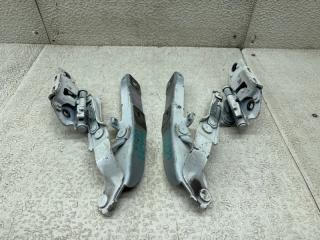 Петля капота передняя NISSAN SKYLINE HNV37 VQ35HR 2 ракурс
