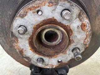 Ступица правая передняя SUBARU PLEO RA1 EN07 2 ракурс