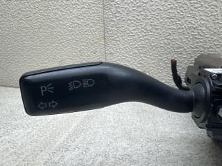 Блок подрулевых переключателей AUDI TT 8J3 BWA 8J0907137C 4 ракурс Блок подрулевых переключателей AUDI TT 8J3 BWA 8J0907137C 4 ракурс